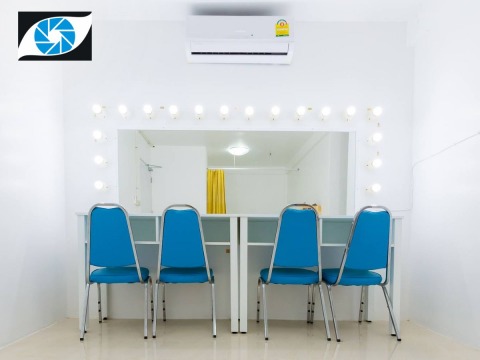 ห้องแต่งตัว สตูดิโอให้เช่าห้วยขวาง